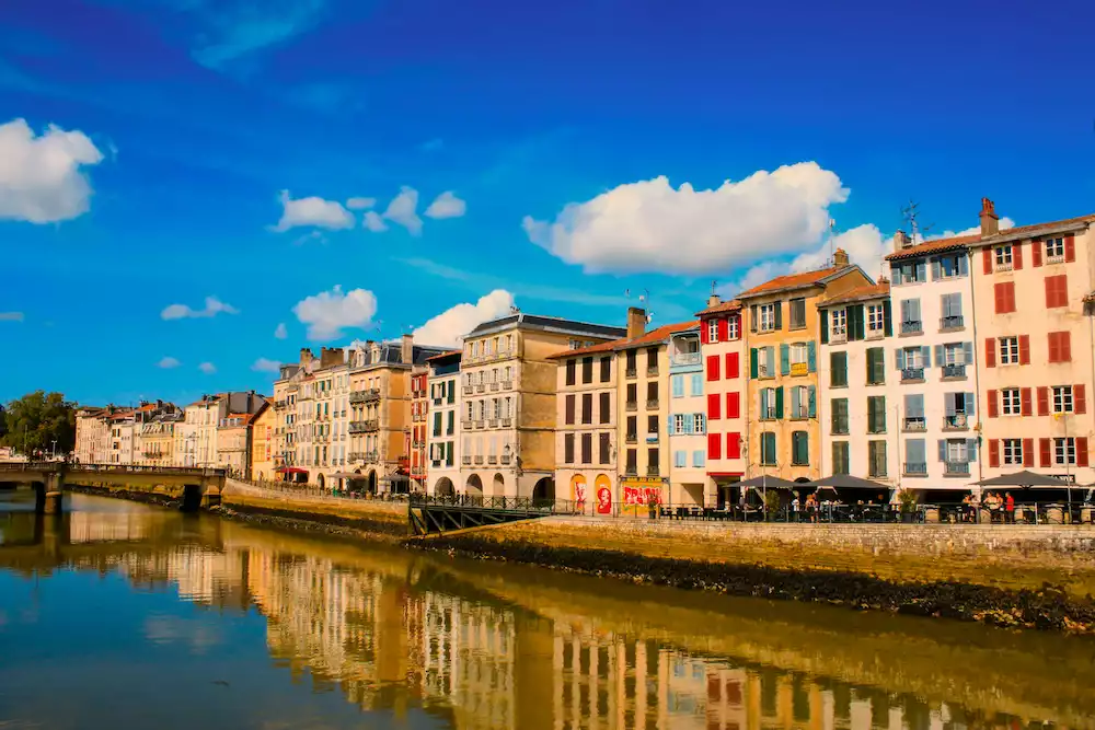 Bayonne