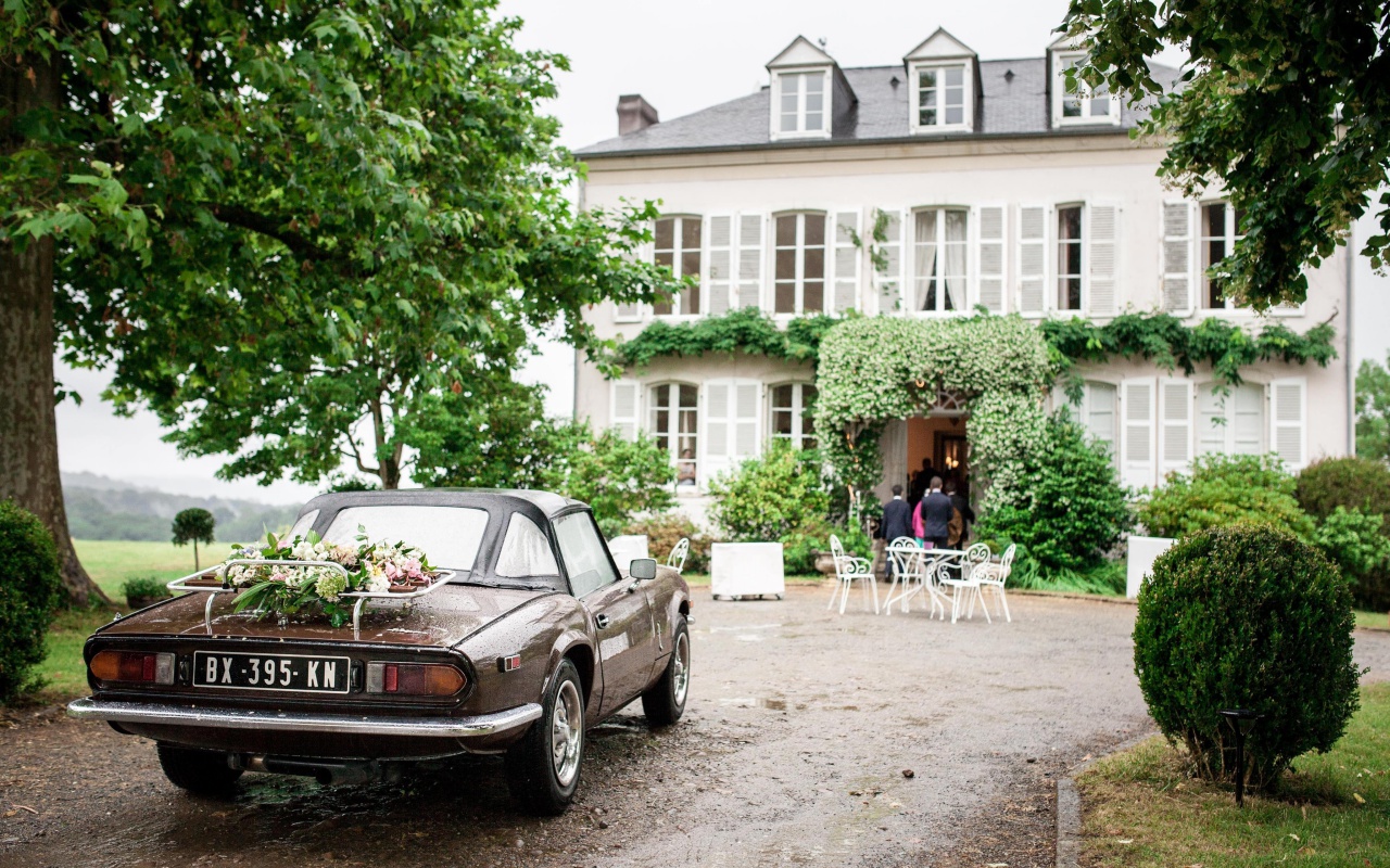 Triumph pour un mariage