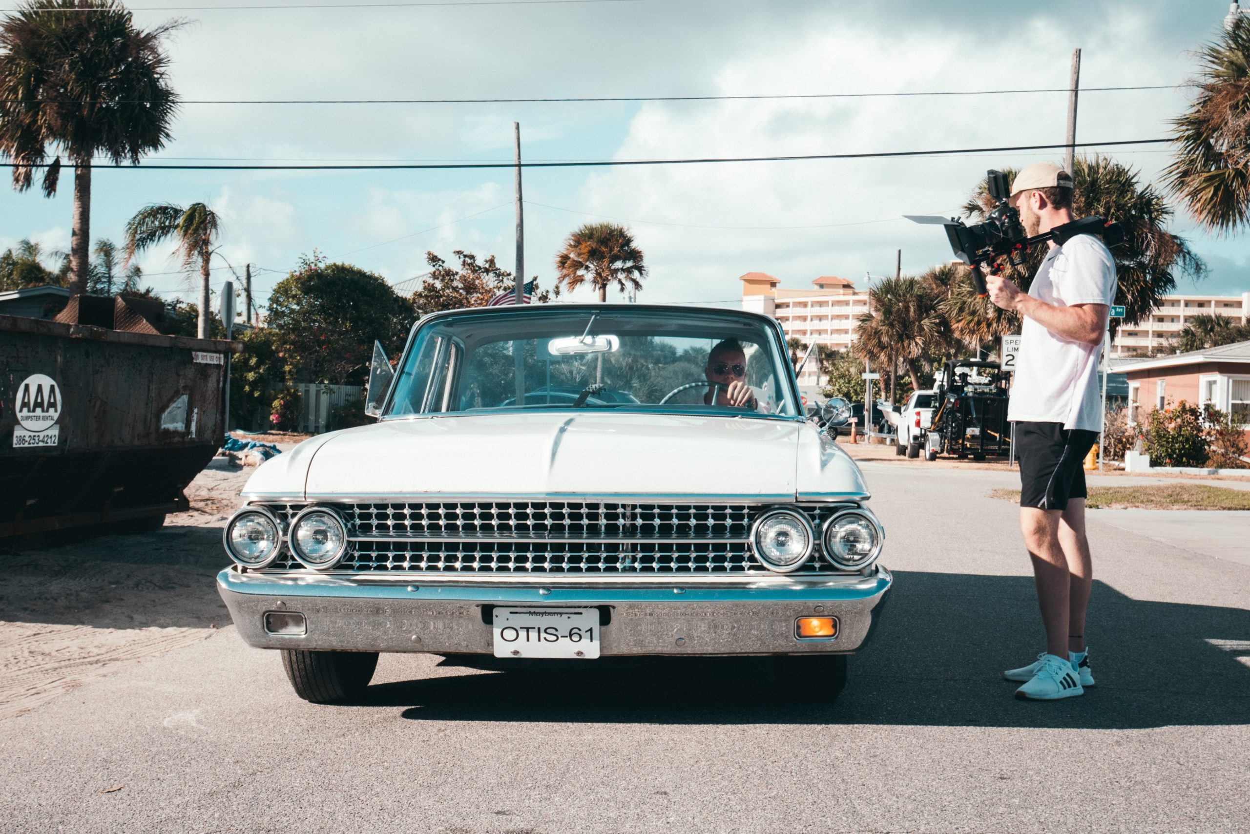 Quelle voiture ancienne louer pour un film ?