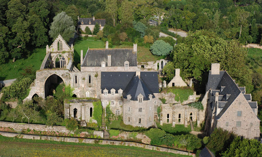 Magnifique Abbaye en bretagne