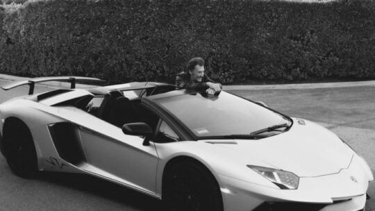 Johnny Hallyday : Le garage du Taulier qui valait des millions